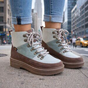 NEW Teva Midform Suede Patchwork Boot, White/Acorn/Light Blue, Women’s Sz 10